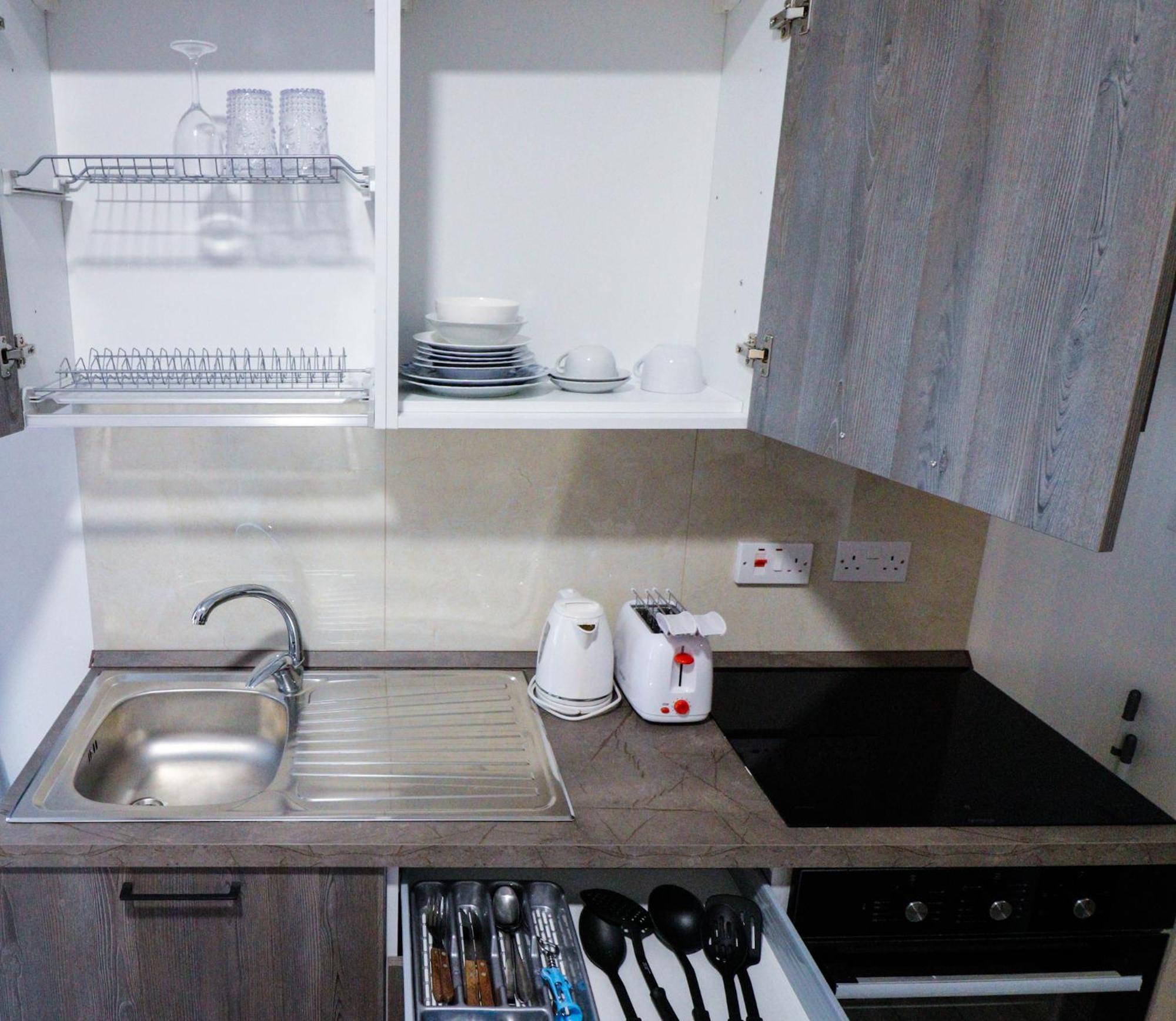 Napoli Suites Studios Aparthotel St. Julian's Zewnętrze zdjęcie
