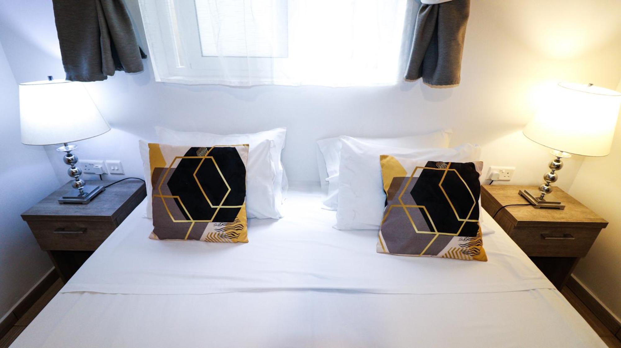 Napoli Suites Studios Aparthotel St. Julian's Zewnętrze zdjęcie